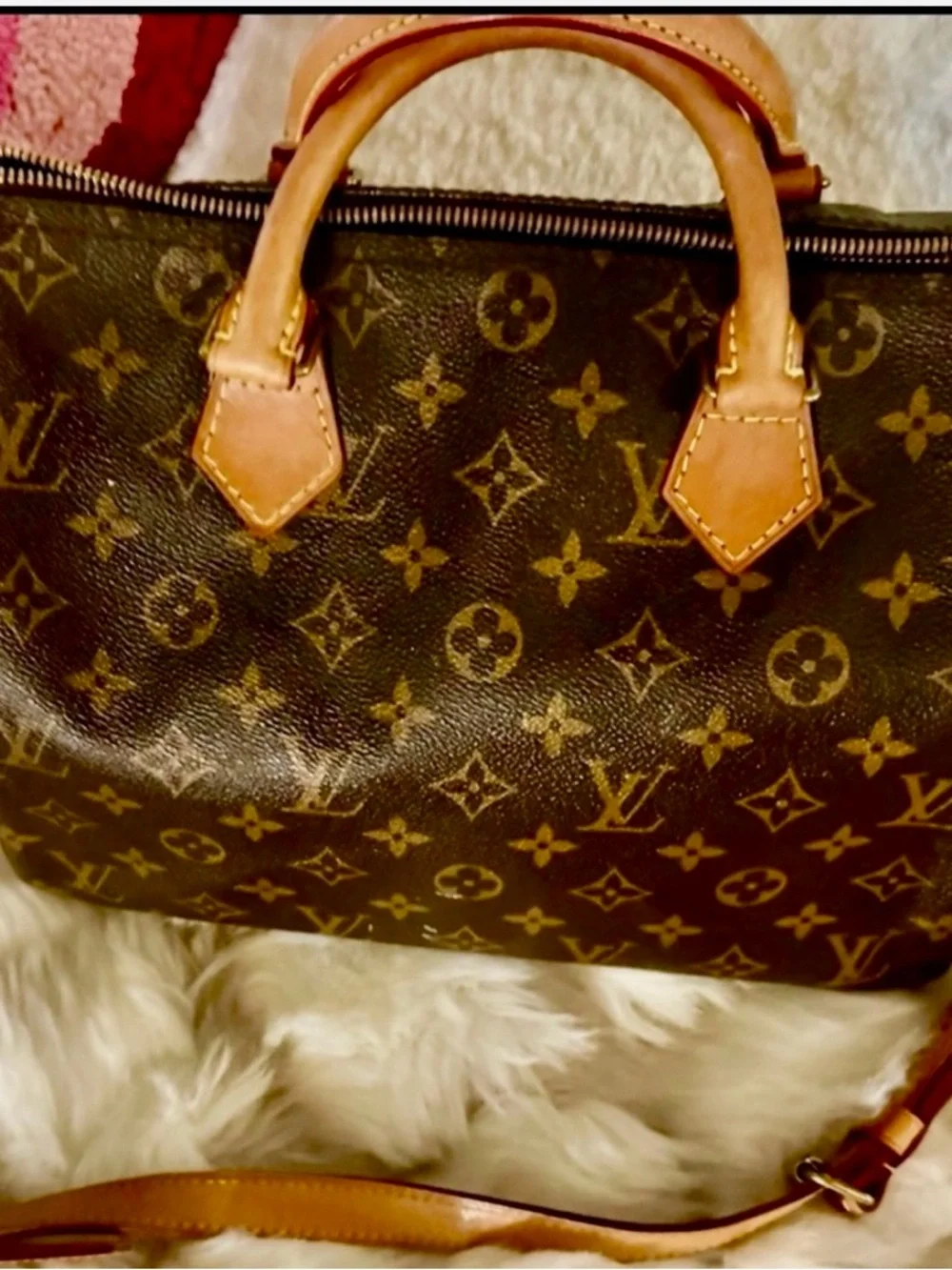 Authenic vlLouis Vuitton Monogram Speedy 30
Bandolier - Picture 11 of 11